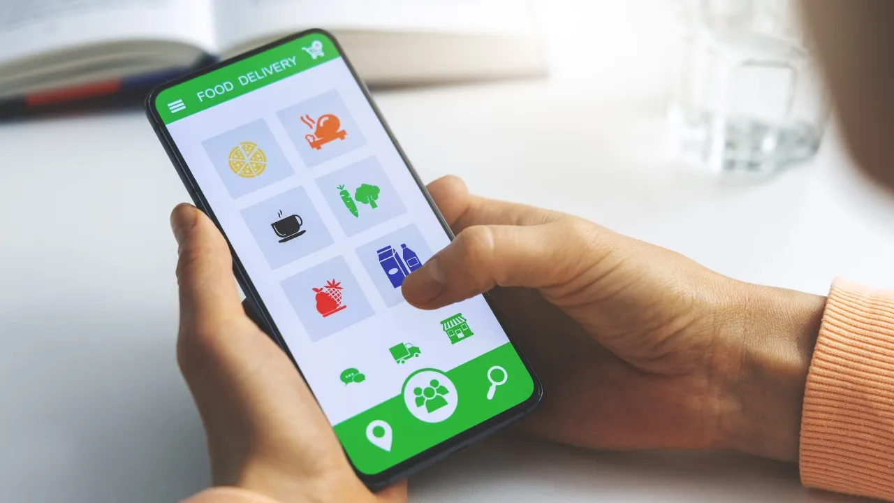 Keep It Simple - Mobile App Onboarding Best Practices and Examples Keep It Simple - Mobile App Onboarding Best Practices and Examples