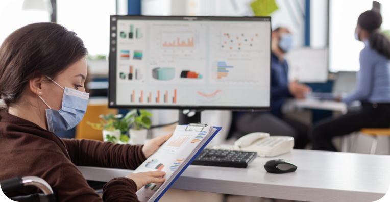 The global healthcare cloud computing market size